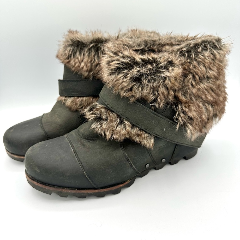 SOREL Joan Of Arctic Faux Fur Trim Wrap Strappy Wedge Convertible boots leather